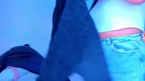 lorem_adams online show from February 19, 6:10 pm