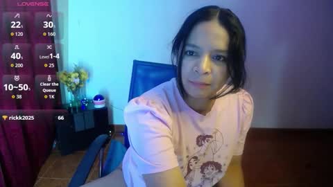 lorena494103 online show from October 17, 6:06 am