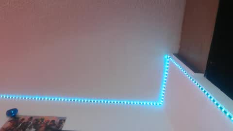 lorenitha online show from September 14, 5:47 pm