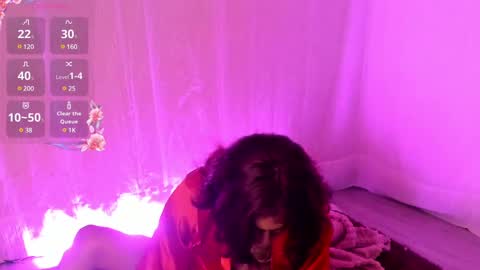 LorettMatthew online show from February 26, 8:06 am