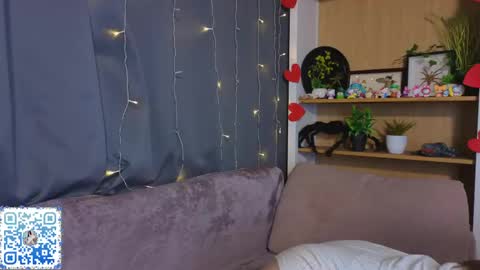 Nicole online show from April 19, 7:16 pm