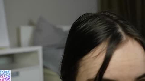 Dia 700-1630Rose 1900-430UTC1 online show from November 7, 7:27 pm