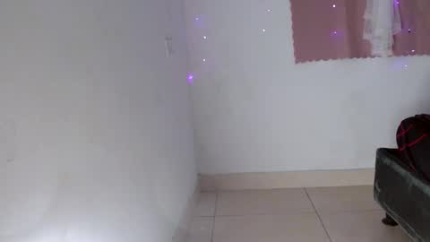 lou_anna03 online show from April 18, 7:29 pm