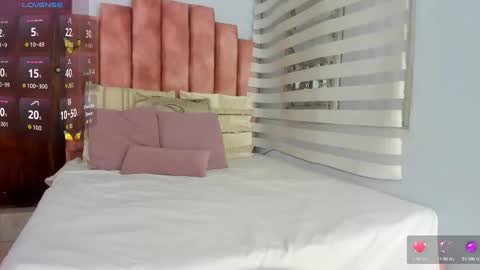 Snapshot of lou_rosse chatting on September 27, 9:12 pm  Lou Rosse  online show from September 27, 9:12 pm