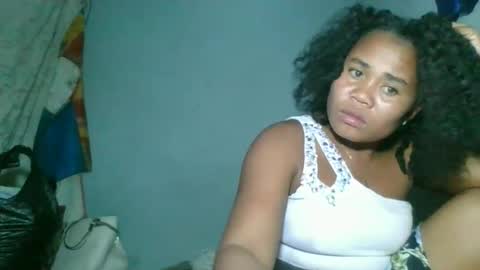 louane98 online show from April 4, 7:32 pm