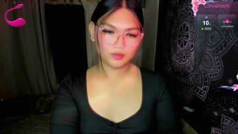 Sweet   online show from June 23, 9:10 pm