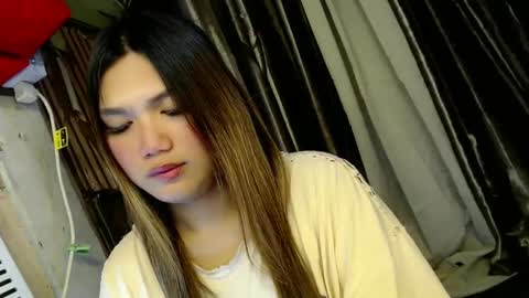 Sweet   online show from February 26, 4:27 pm