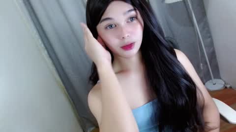 Snapshot of louilalicious chatting on October 29, 5:31 am louilalicious online show from October 29, 5:31 am