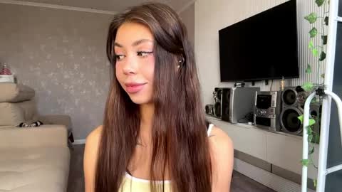 Flora online show from April 10, 7:35 am