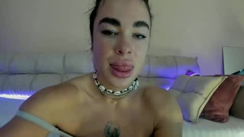 love1joy online show from January 14, 1:08 pm