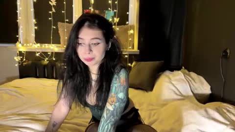 Mary and Tom online show from March 1, 1:04 pm