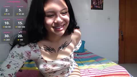 ashly online show from December 18, 2:23 pm