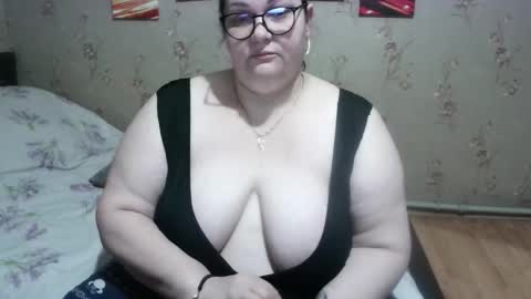 Milana online show from October 18, 4:05 am