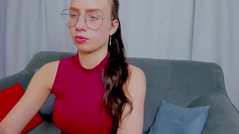 Elisabette online show from April 21, 9:05 am