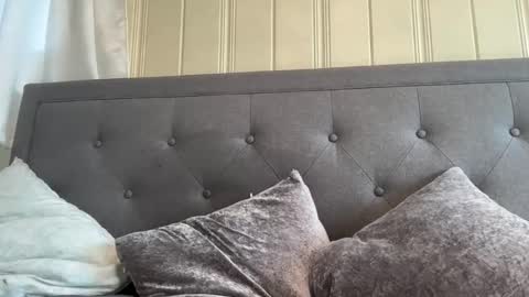 loved19 online show from April 21, 9:55 pm