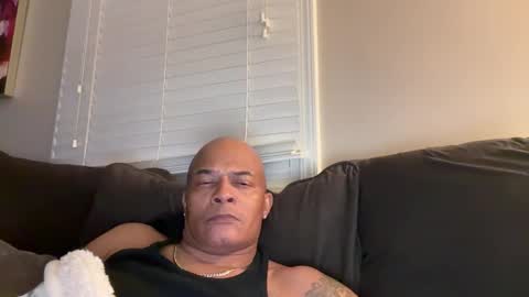 loved19 online show from November 23, 6:22 am