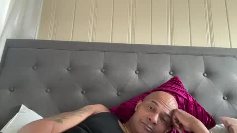 loved19 online show from February 10, 10:02 pm