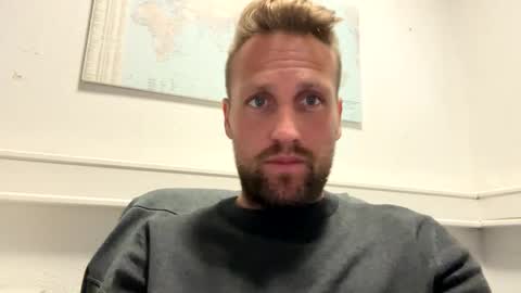 lovefuesse online show from October 10, 11:27 am