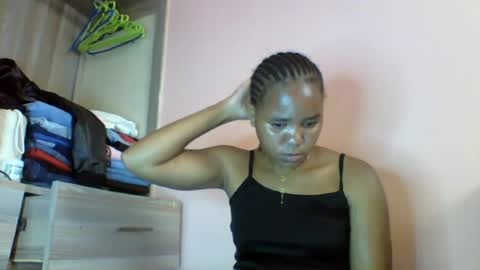 lovegal335 online show from July 13, 10:41 am