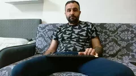 loveivat80 online show from March 31, 6:25 am