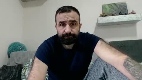 Snapshot of loveivat80 chatting on December 20, 6:40 am loveivat80 online show from December 20, 6:40 am