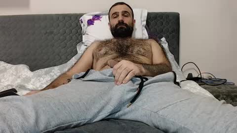 Snapshot of loveivat80 chatting on January 31, 8:01 am loveivat80 online show from January 31, 8:01 am