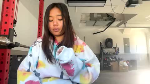 Snapshot of lovellly_ chatting on January 17, 8:11 pm Love online show from January 17, 8:11 pm