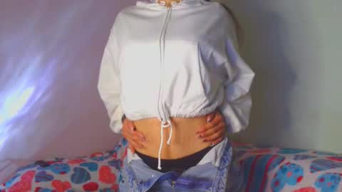 Snapshot of lovely_akira_xwx chatting on October 14, 3:09 am Tami online show from October 14, 3:09 am