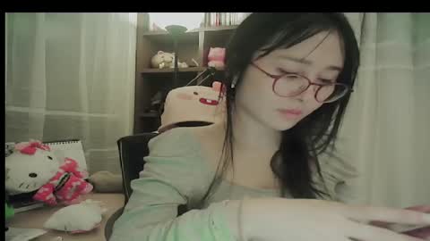 DANA KIM online show from January 17, 5:44 pm