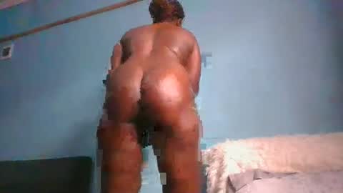 lovely_ebonysweet online show from January 15, 9:29 am