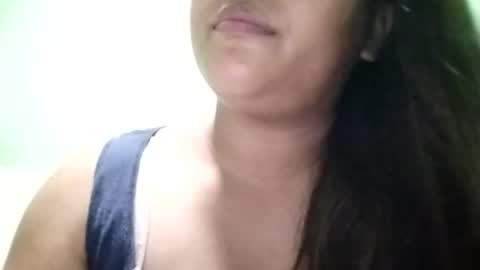lovely_hot28 online show from June 15, 5:32 am