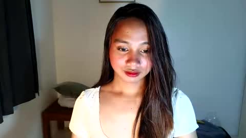 lovely_kate14 online show from December 5, 4:34 am