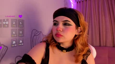 Paris Rose online show from April 7, 7:32 am