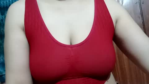 katrina follow me guys online show from July 4, 10:41 am