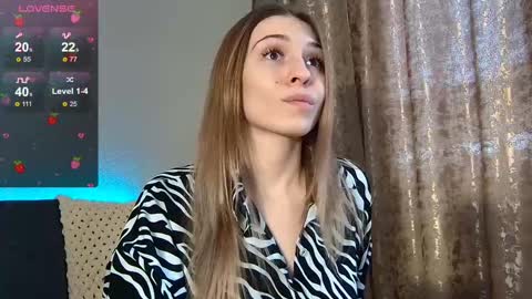 Kate only online show from February 25, 11:21 am