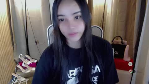 Cutie Laiza online show from February 26, 6:39 am