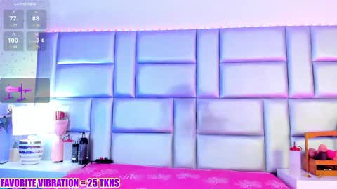 Nicky online show from April 18, 7:07 pm