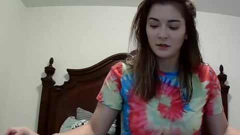 Queen Aria  online show from December 5, 6:38 pm