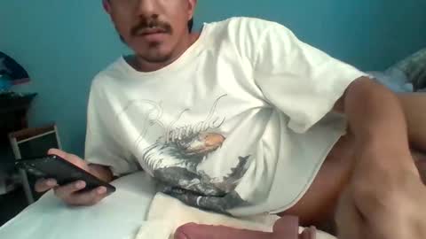 lovemeliketheinternet online show from October 28, 11:50 pm