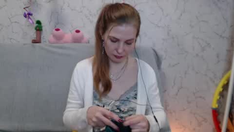 Mary Love online show from April 18, 4:42 pm