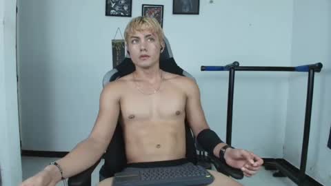 kevin online show from May 23, 1:56 am