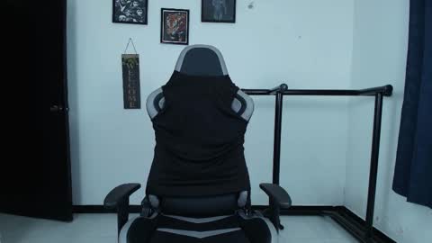 kevin online show from March 27, 1:55 am