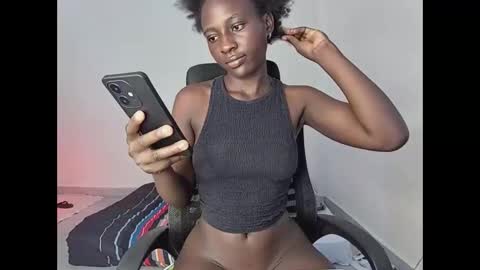 Snapshot of lovergirl2003 chatting on January 26, 6:28 am Kate online show from January 26, 6:28 am