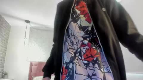 loverisu online show from March 6, 9:25 pm