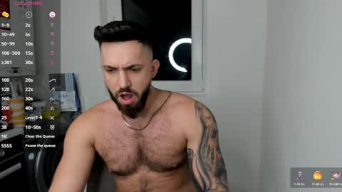 Snapshot of lovermike_ chatting on December 30, 9:19 pm Mike online show from December 30, 9:19 pm