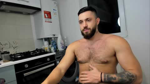 Snapshot of lovermike_ chatting on December 1, 10:34 pm Mike online show from December 1, 10:34 pm