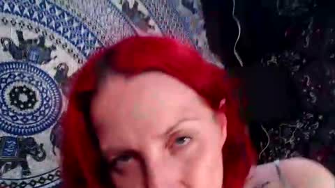 Drake  Sara online show from June 17, 5:18 pm