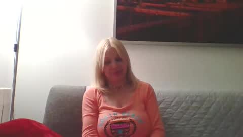 Marlyn online show from February 6, 11:07 pm