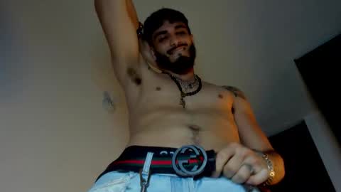 lovexjuxn77 online show from February 25, 8:34 pm