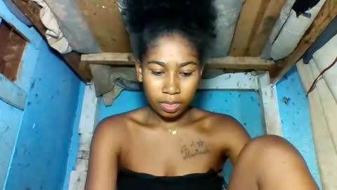 loveyou751 online show from April 13, 10:41 am